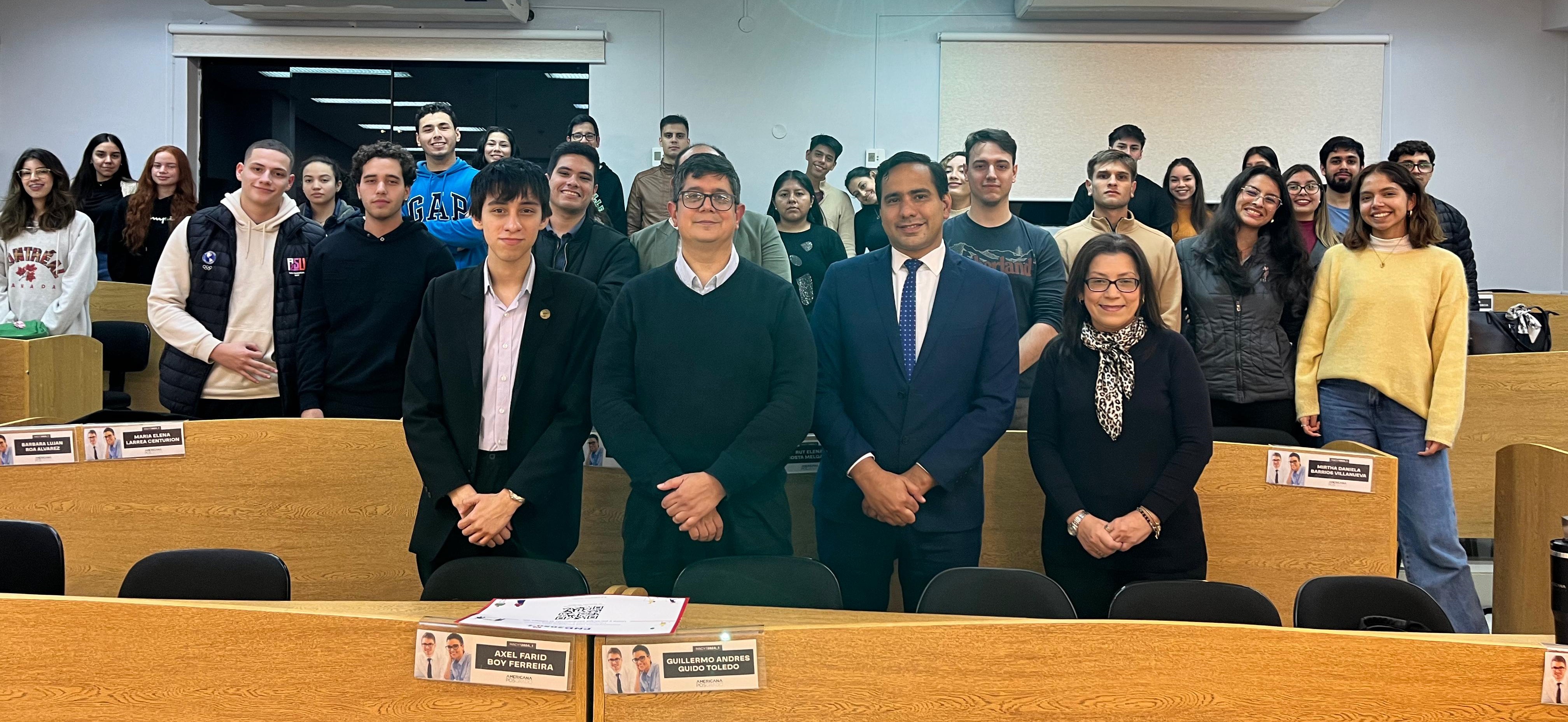 Encuentro con universitarios-Univ. Americana